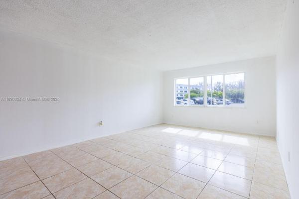 Naranja Lakes, 14850 Naranja Lakes Blvd #B1B, Naranja, Florida 33032, image 2