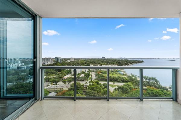 Blue On The Bay, 601 NE 36th St #1504, Miami, Florida 33137, image 2