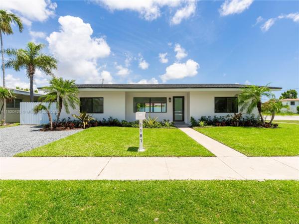 1181 NE 202nd St, Miami, Florida 33179, image 1
