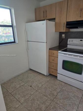 Miramar Club, 3396 Foxcroft Rd #113, Miramar, Florida 33025, image 1
