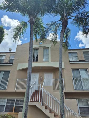 Coral Pointe Townhomes, 8660 NW 6th Ln #5-206, Fountainebleau, Florida 33126, image 2