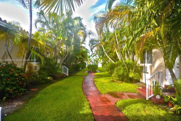 Enclave Waterside Villas, 2160 Bay Dr #3, Miami Beach, Florida 33141, image 1
