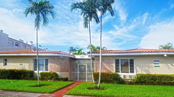 Enclave Waterside Villas, 2160 Bay Dr #1-3, Miami Beach, Florida 33141, image 3