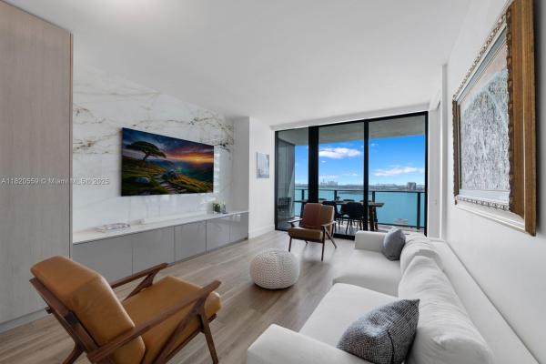 Paraiso Bay, 650 NE 32nd St #1904, Miami, Florida 33137, image 1