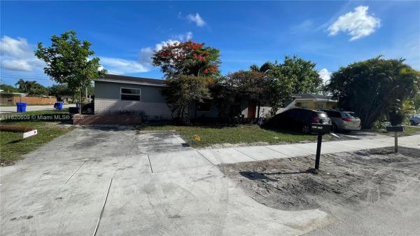 Hollywood Beach Heights, 5900 Garfield St #East, Hollywood, Florida 33021, image 1