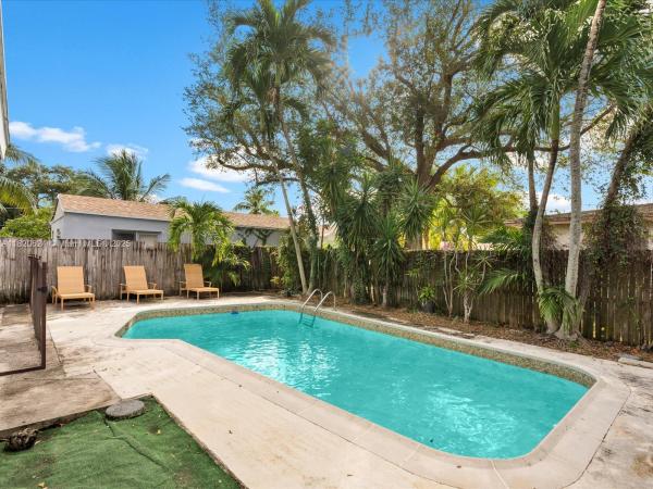 Hollywood Park, 1805 N 23rd Ave, Hollywood, Florida 33020, image 3