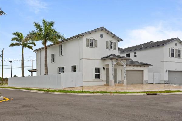 Verdana Landings, 21205 SW 127th Ct, Goulds, Florida 33177, image 2