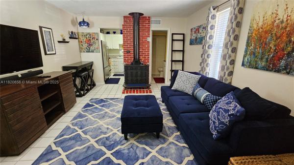 Grove Townhouses, 3025 Mary St #12, Miami, Florida 33133, image 2