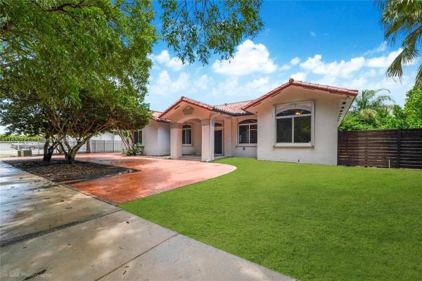 17050 SW 90th Ave, Palmetto Bay, Florida 33157, image 1