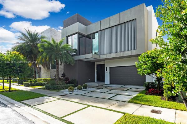 The Mansions At Doral, 10530 NW 67th Ter, Doral, Florida 33178, image 1