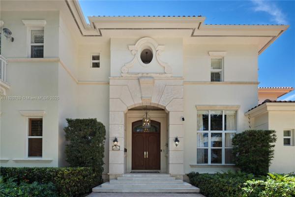 Old Cutler Bay, 180 Solano Prado, Coral Gables, Florida 33156, image 2