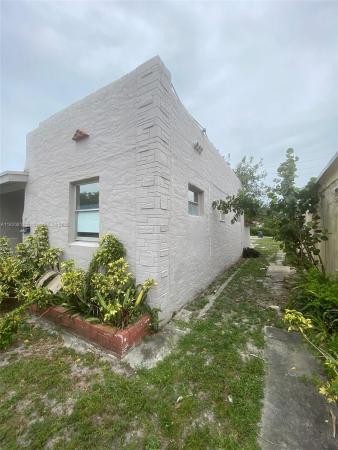 Hollywood South Side, 2014 Funston St, Hollywood, Florida 33020, image 1