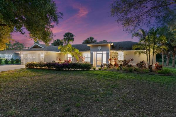 Golden Gate Estates, 1020 SW 19th St Sw, Naples, Florida 34117, image 1