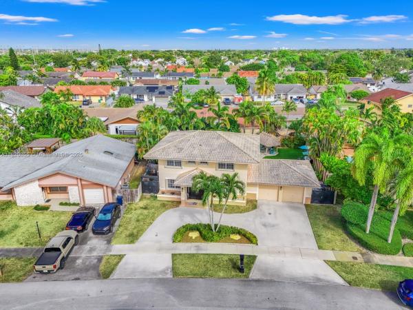 Deerwood, 12821 SW 148th Street Rd, Three Lakes, Florida 33186, image 2