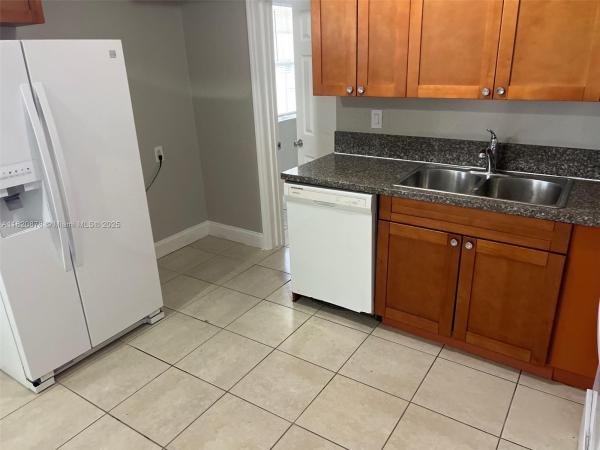 Driftwood Estates, 7771 Simms St, Hollywood, Florida 33024, image 2