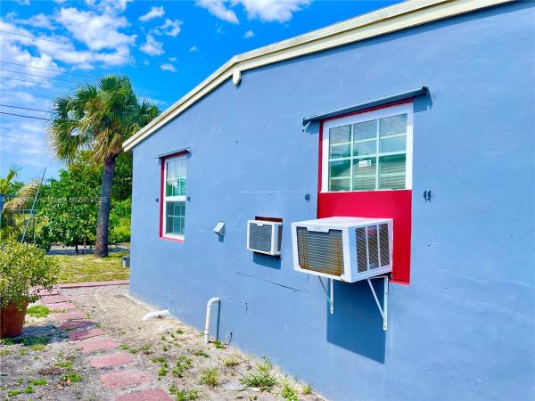 Sanders Park, 381 NW 16th St, Pompano Beach, Florida 33060, image 3