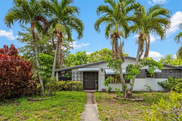 Scott Lake Manor, 1110 NW 183rd St, Miami Gardens, Florida 33169, image 3