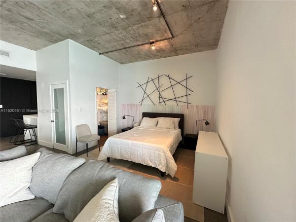 Mirador South 1000, 1000 West Ave #PH21, Miami Beach, Florida 33139, image 1