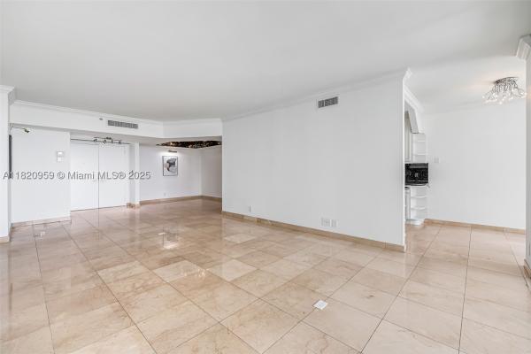 Hamptons West, 20281 E Country Club Dr #1412, Aventura, Florida 33180, image 1