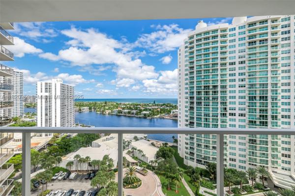 Hamptons West, 20281 E Country Club Dr #1412, Aventura, Florida 33180, image 1