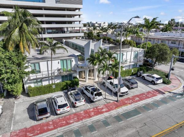 Fontana, 1601 West Ave #105, Miami Beach, Florida 33139, image 1