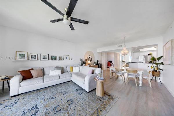 One Fifty One At Biscayne, 15051 Royal Oaks Ln #1901, North Miami, Florida 33181, image 3