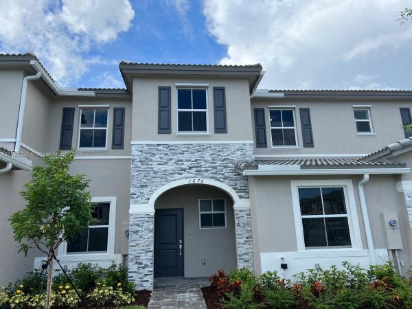 1676 SE 26th Ter 0, Unincorporated Dade County, Florida 33035, image 1