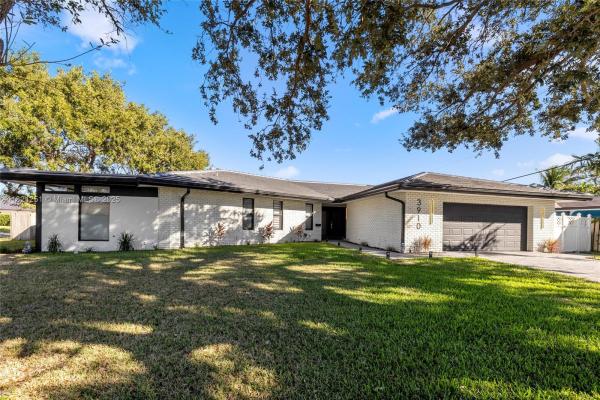 Venetian Isles, 3910 NE 27th Ter, Lighthouse Point, Florida 33064, image 1