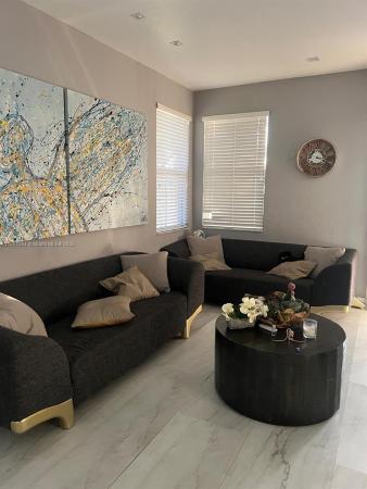 8502 NW 114th Ct, Doral, Florida 33178, image 1