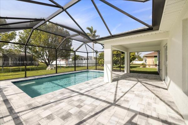 Cape Coral, 1122 Nw 1st Ave, Cape Coral, Florida 33993, image 1