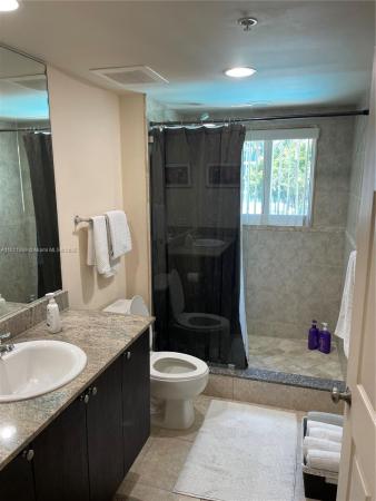Cite On The Bay East, 2000 N Bayshore Dr #201, Miami, Florida 33137, image 2