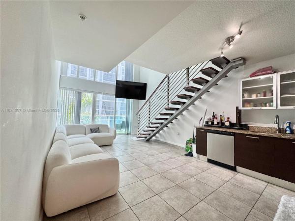 Brickell On The River South Tower, 41 SE 5th St #406, Miami, Florida 33131, image 1