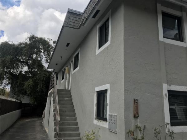 East Little Havana, 910 SW 4th Ave, Miami, Florida 33130, image 1