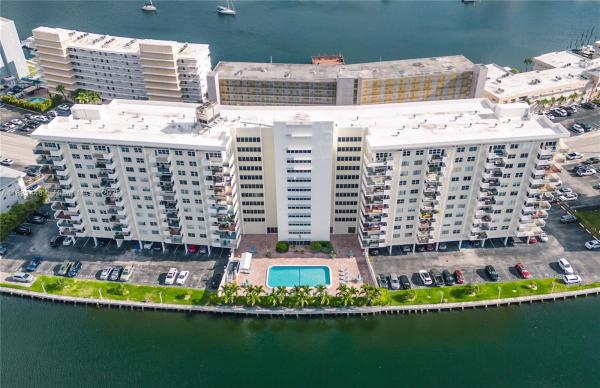 Ocean View Towers, 401 Golden Isles Dr #804, Hallandale Beach, Florida 33009, image 1