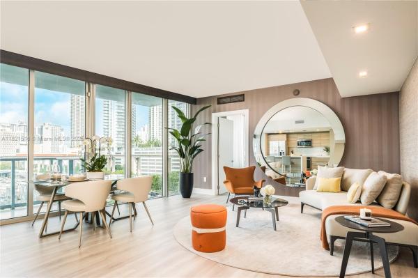 Latitude On The River, 185 SW 7 St #803, Miami, Florida 33130, image 1