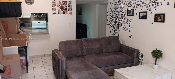 St Andrews Court, 1555 W 44th Pl #221B, Hialeah, Florida 33012, image 1