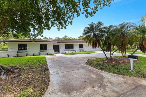 Gables By The Sea, 1460 Campamento Ave, Coral Gables, Florida 33156, image 1