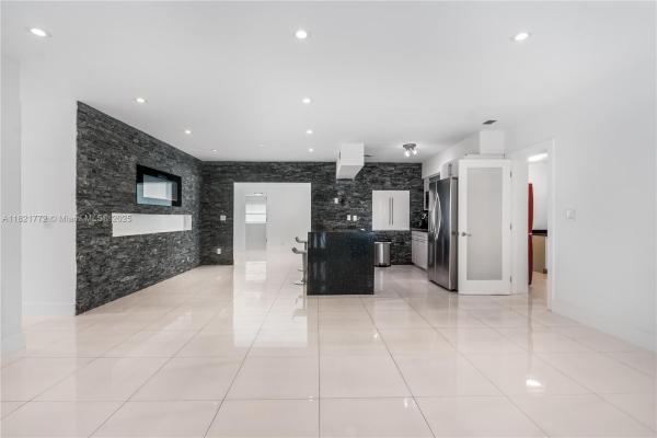 Pickwick Lake Estates, 18361 NE 7th Ct, North Miami Beach, Florida 33179, image 1