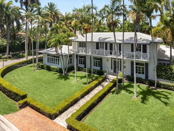 Sunset Islands, 2500 Lake Ave, Miami Beach, Florida 33140, image 1