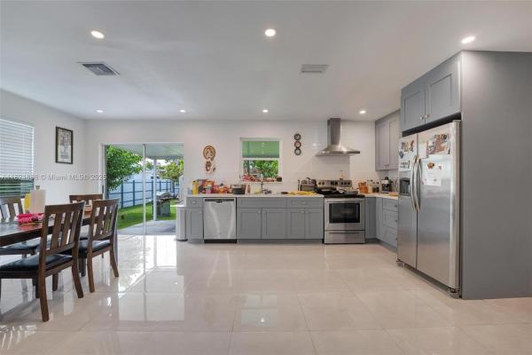 South Miami Heights Residential, 12011 SW 179th Ter, South Miami Heights, Florida 33177, image 3