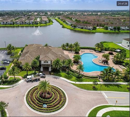 Bonterra, 3238 W 96th Pl, Hialeah, Florida 33018, image 2