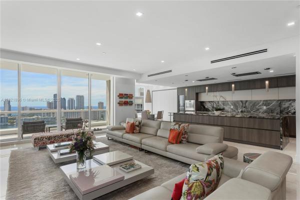 Bellamare Williams Island, 6000 Island Blvd #PH7, Aventura, Florida 33160, image 1