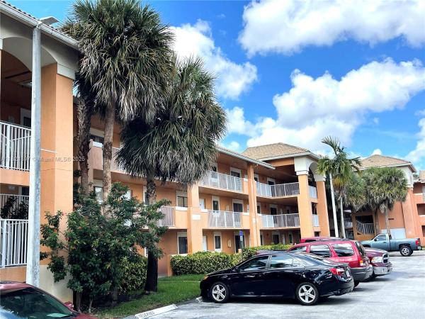 The Courtyards At Davie, 6900 SW 39th St #206J, Davie, Florida 33314, image 1