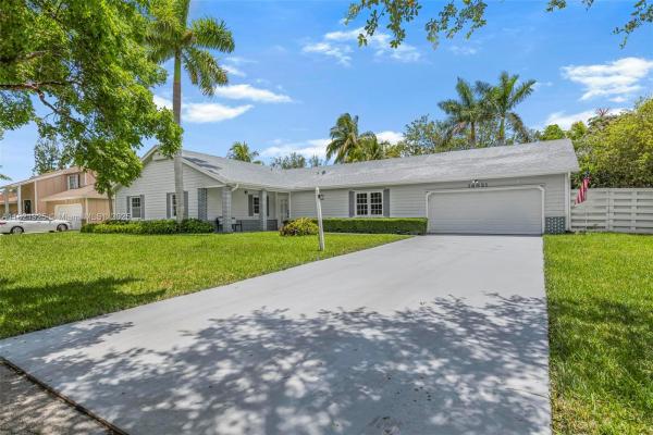 14821 SW 148th Street Cir, Miami, Florida 33196, image 1