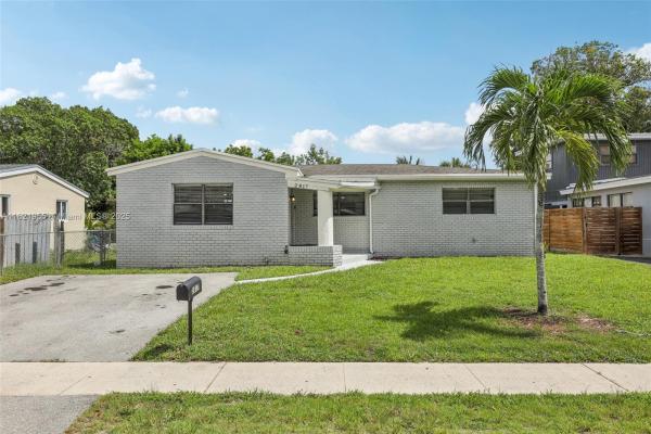 Melrose Park Estates, 2817 SW 8th St, Fort Lauderdale, Florida 33312, image 1