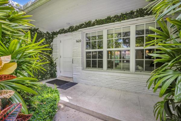 Granada, 1422 Milan Ave, Coral Gables, Florida 33134, image 3