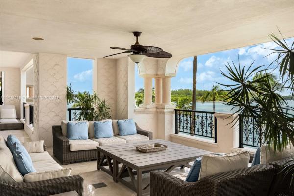 Bayview At Fisher Island, 5233 Fisher Island Dr, Fisher Island, Florida 33109, image 2