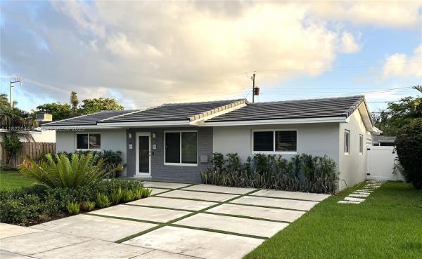 Country Club Homes, 1321 Garfield St, Hollywood, Florida 33019, image 1
