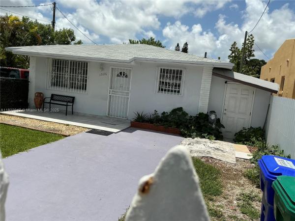 Holleman Manor, 1924 NW 35th St, Miami, Florida 33142, image 1
