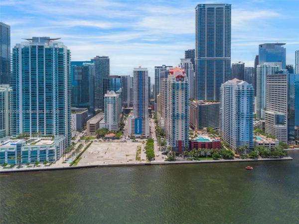 The Club At Brickell Bay, 1200 Brickell Bay Dr #1907, Miami, Florida 33131, image 1